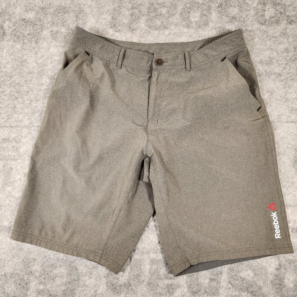 Reebok shorts Men's size 32 Gray Casual hiking active wear Logo